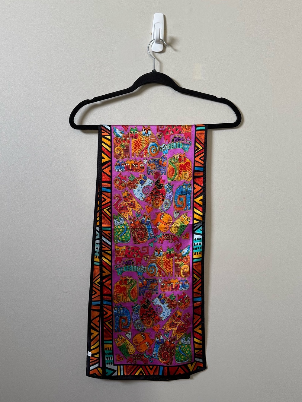 Laurel Burch Vintage 100% silk unique all over cat print scarf 53” x 11”